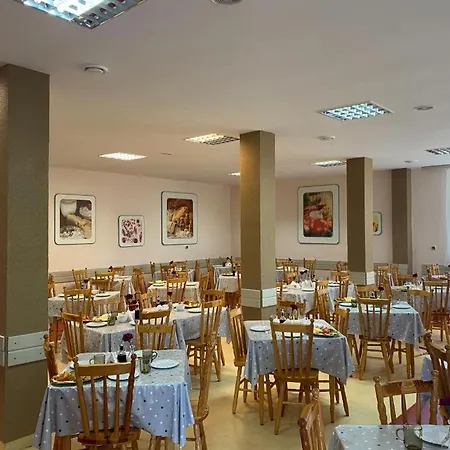 O. W. Bryza רובי